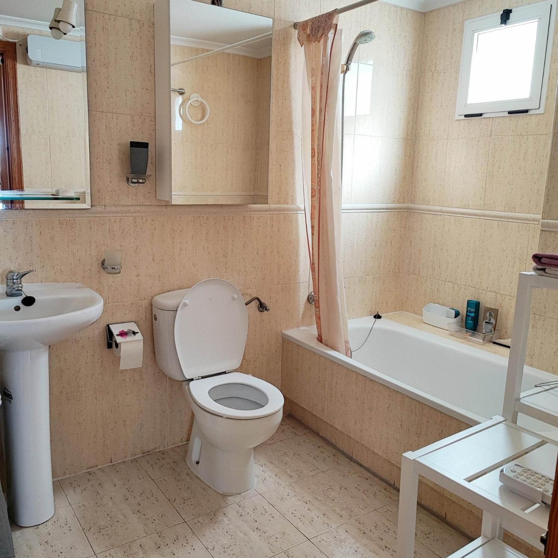 Apartamento Cerca De La Playa La Mata لا ماتا الغرفة الصورة